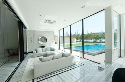 Villa - 7 - 4 for sale in XXII Carat Villas - The Crescent - Palm Jumeirah - Dubai