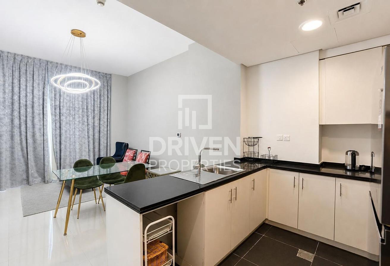 Furnished | Lowest Price | Chiller Free |Pool View photo 6