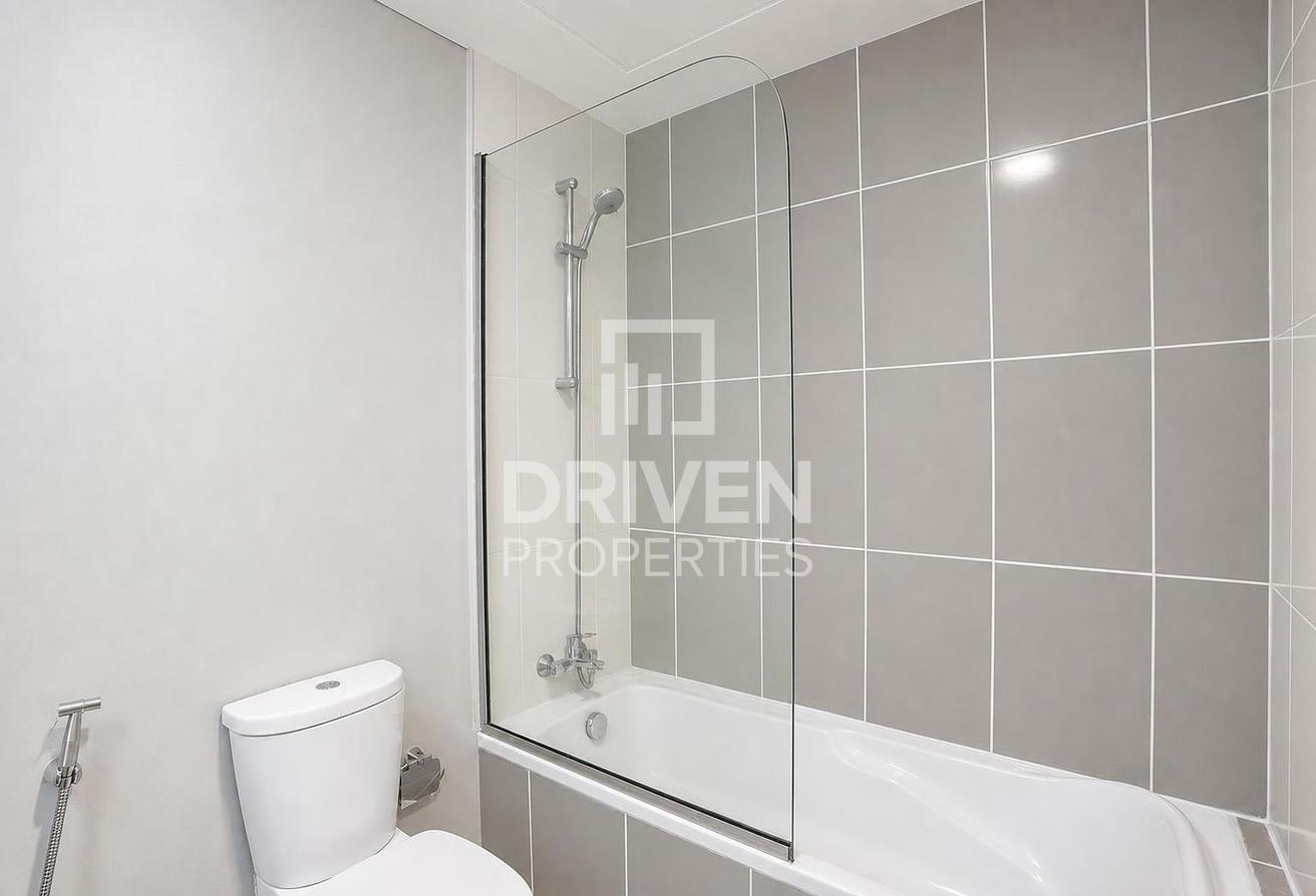 Furnished | Lowest Price | Chiller Free |Pool View photo 18