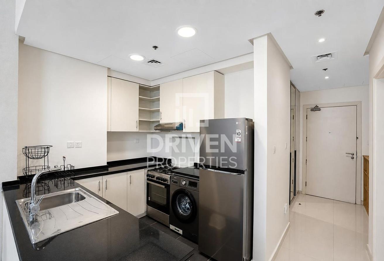 Furnished | Lowest Price | Chiller Free |Pool View photo 7