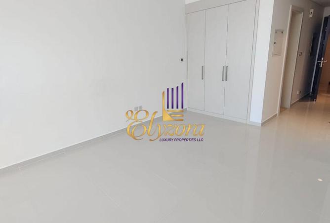 80705097 - Property Image 2