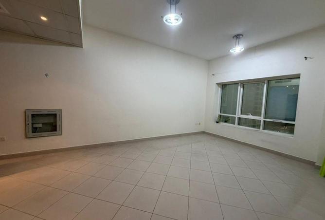 68676393 - Property Image 2