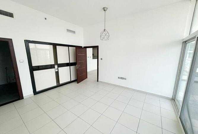 81930967 - صورة العقار 3