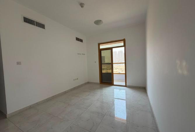 129743353 - Property Main Image