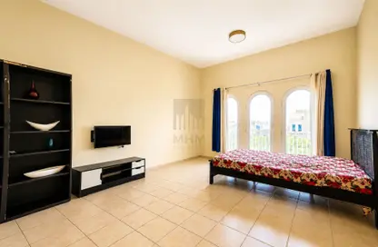 Apartment - 1 Bathroom for rent in Building 226 - Mogul Cluster - Discovery Gardens - Dubai