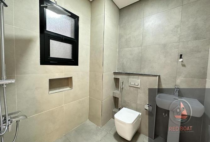 110521010 - Property Image 3