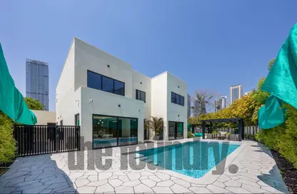 Villa - 5 Bedrooms - 6 Bathrooms for sale in Meadows 2 - Meadows - Dubai