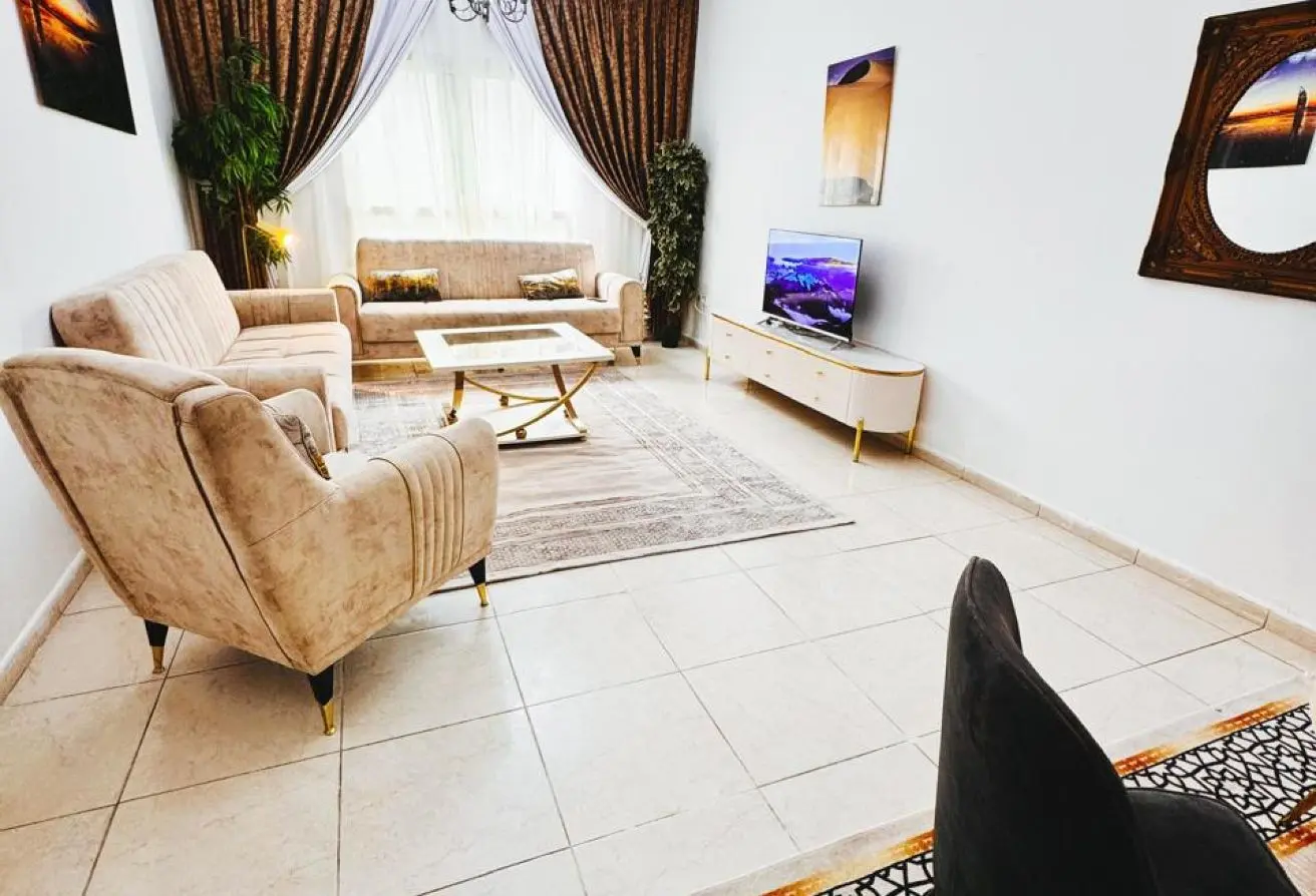 156930608 - Property Main Image