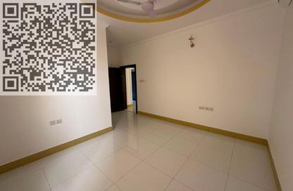Apartment - 2 Bedrooms - 2 Bathrooms for rent in Al Jurf 2 - Al Jurf - Ajman Downtown - Ajman
