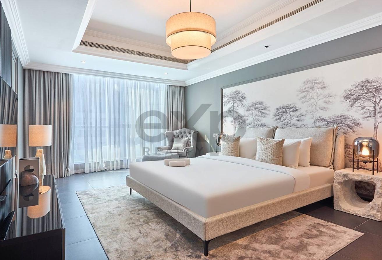 Fully Upgraded | Furnished Luxury Duplex | Bills Incl photo 19