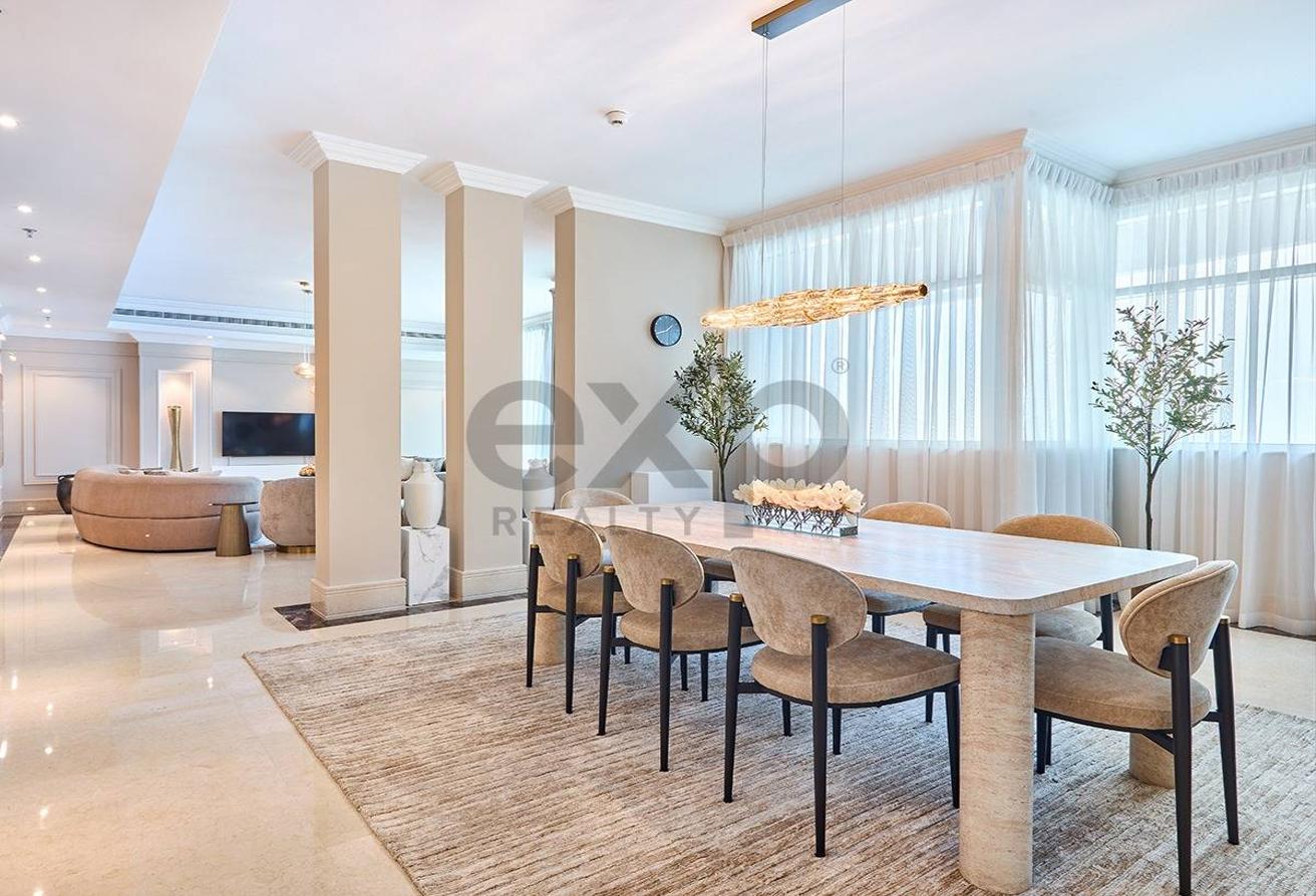 Fully Upgraded | Furnished Luxury Duplex | Bills Incl photo 4