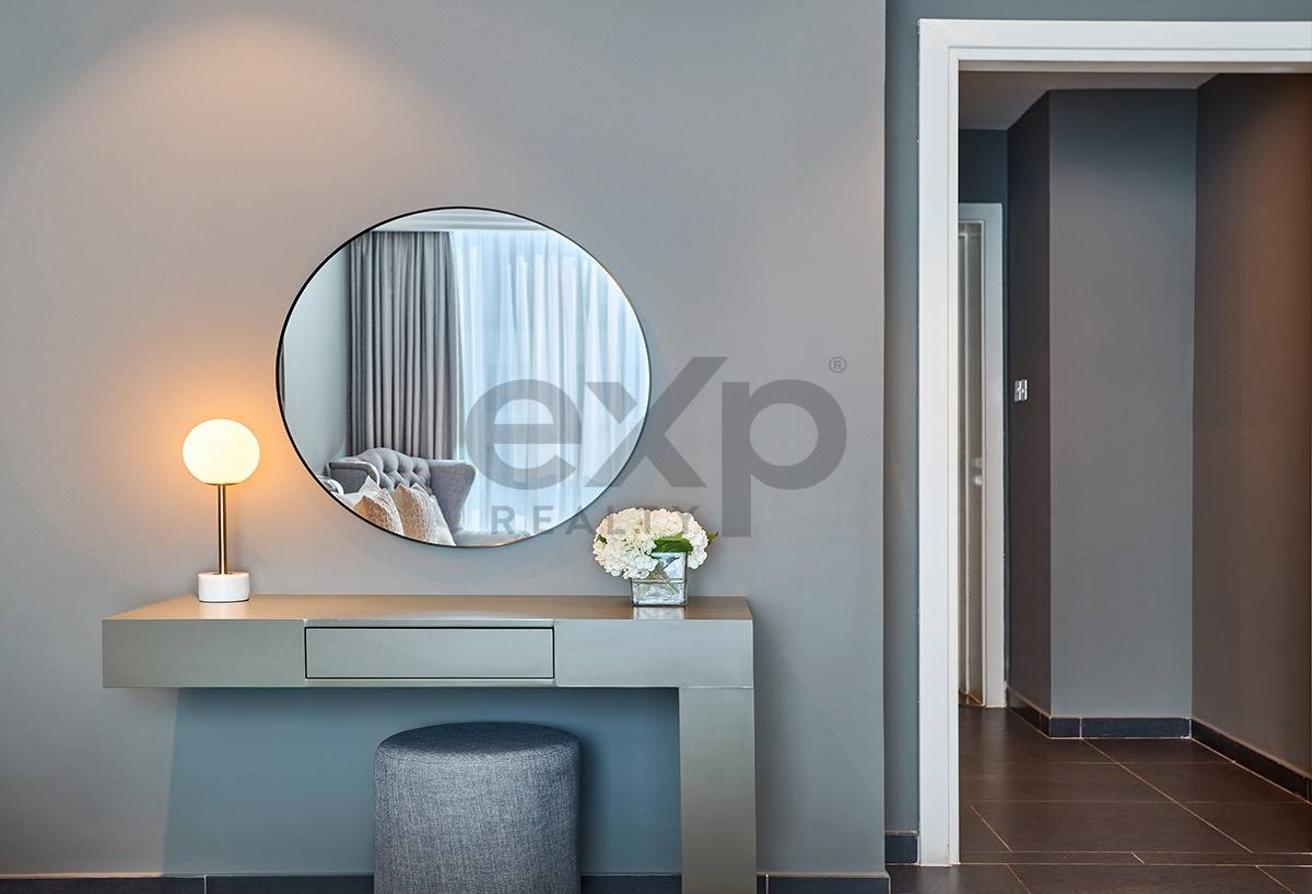 Fully Upgraded | Furnished Luxury Duplex | Bills Incl photo 20