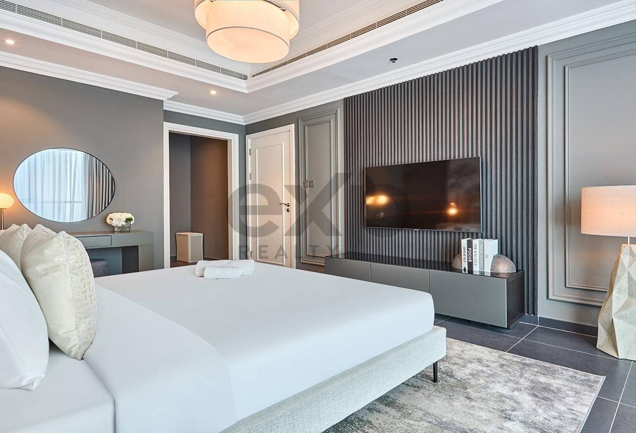 Fully Upgraded | Furnished Luxury Duplex | Bills Incl photo 18