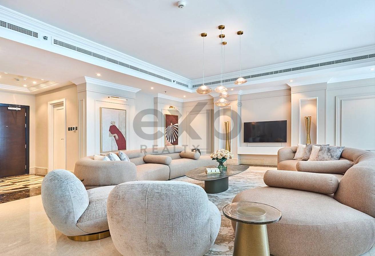 Fully Upgraded | Furnished Luxury Duplex | Bills Incl photo 2