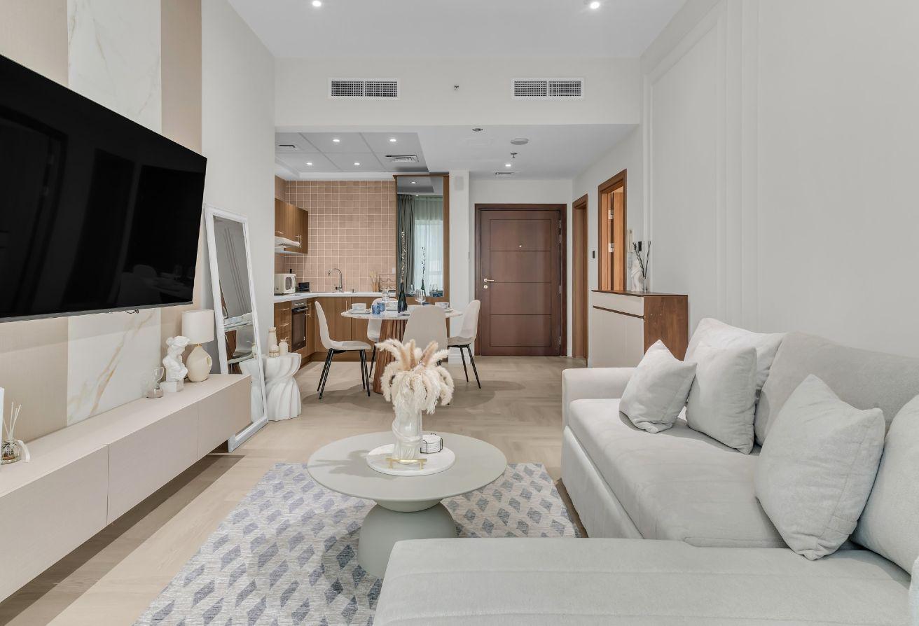 Upgraded bright 1BR|Wide balcony| Luxury Furnished photo 6