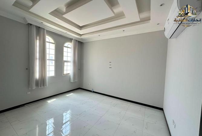 142388657 - Property Image 3