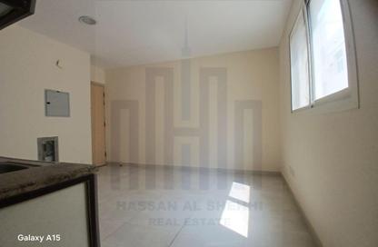 Apartment - Studio - 1 for rent in Muwailih Building - Muwaileh - Sharjah Apartment - Studio - 1 for rent in Muwailih Building - Muwaileh - Sharjah