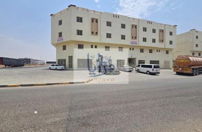 Labor Camp - Studio - 7+ Bathrooms for rent in Basatin Al Serra - Al Serra Residential Area - Umm Al Quwain