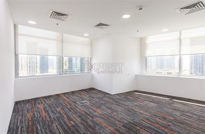 Office Space - Studio - 1 for rent in Mazaya Business Avenue BB1 - Mazaya Business Avenue - Jumeirah Lake Towers - Dubai