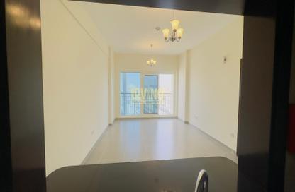 Apartment - 1 Bedroom - 2 Bathrooms for rent in Nibras Oasis 1 - Dubai Silicon Oasis - Dubai