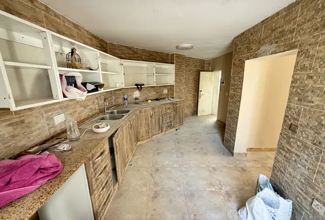 164145402 - Property Image 2