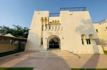 Villa - 5 Bedrooms - 6 Bathrooms for rent in Jumeirah 1 Villas - Jumeirah 1 - Jumeirah - Dubai Villa - 5 Bedrooms - 6 Bathrooms for rent in Jumeirah 1 Villas - Jumeirah 1 - Jumeirah - Dubai