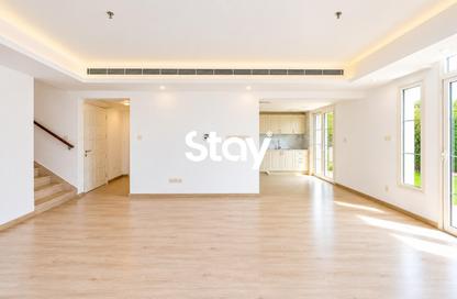 Townhouse - 2 - 3 for rent in Springs 11 - The Springs - Dubai