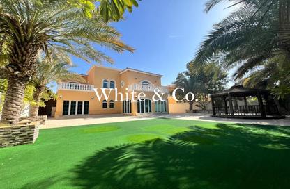 Villa - 5 Bedrooms - 7 Bathrooms for rent in District 2 - Royal Park - Jumeirah Park - Dubai