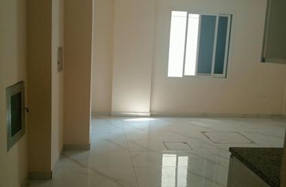 Apartment - Studio - 1 for rent in Al Nuimiya 1 - Al Nuaimiya - Ajman