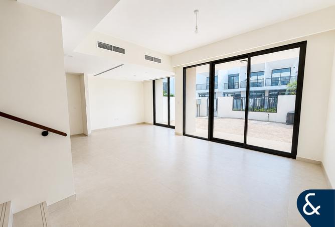 106412384 - Property Image 3