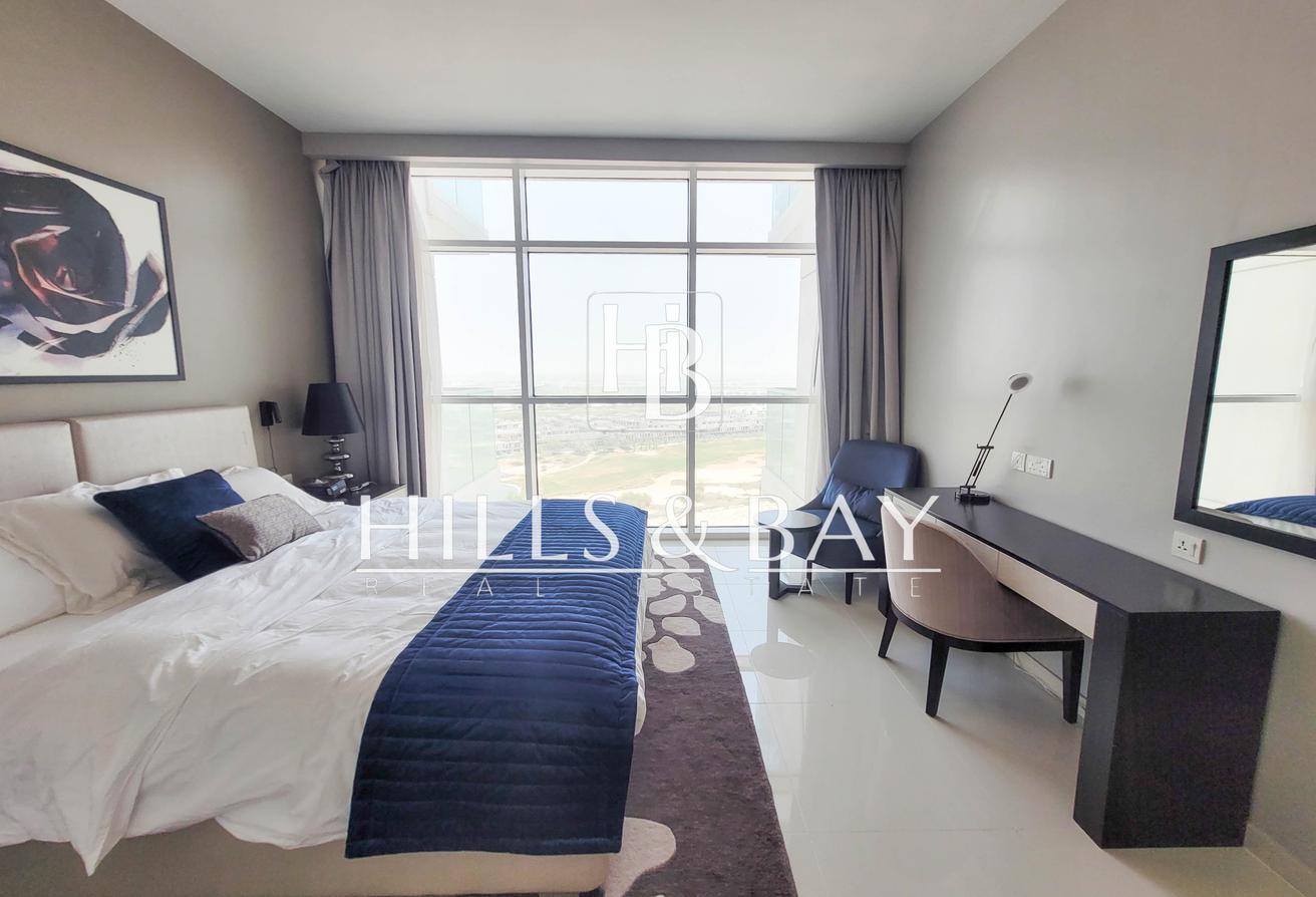 Furnished | Golf View | Large Bedroom | Vacant photo 12