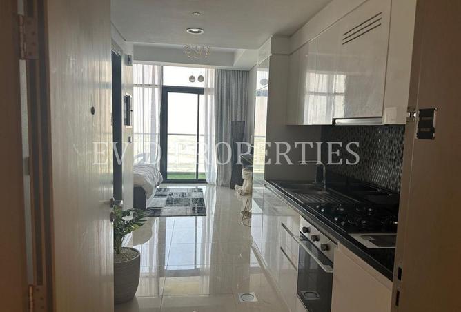 81122249 - Property Image 2