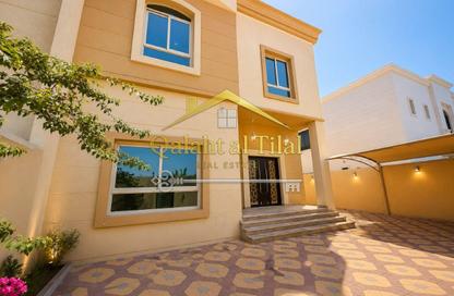 Villa - 5 Bedrooms - 4 Bathrooms for rent in Hoshi - Al Badie - Sharjah