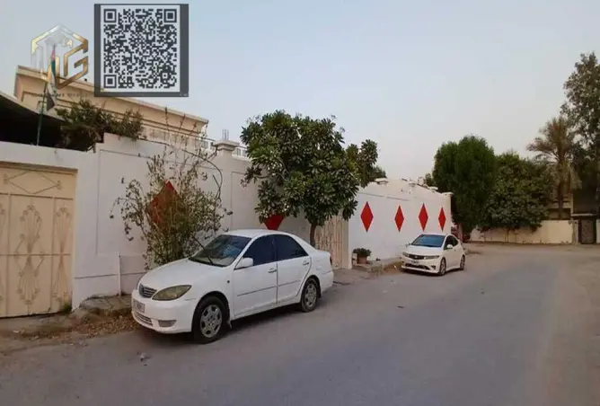 127484857 - Property Image 2
