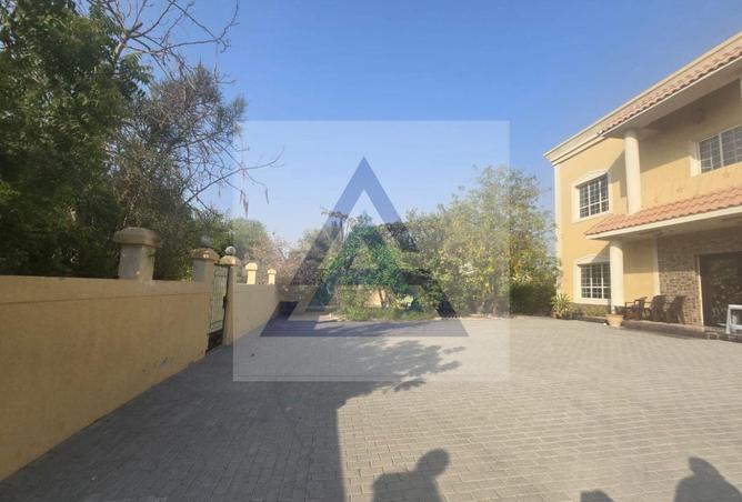 74637505 - Property Image 3