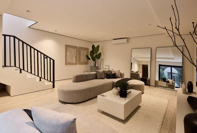 141432555 - Property Image 3