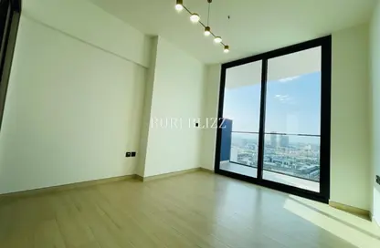 شقة - 2 غرف نوم - 2 حمامات للايجار في بن غاطي كريست - الضاحية 13 - قرية جميرا الدائرية - دبي