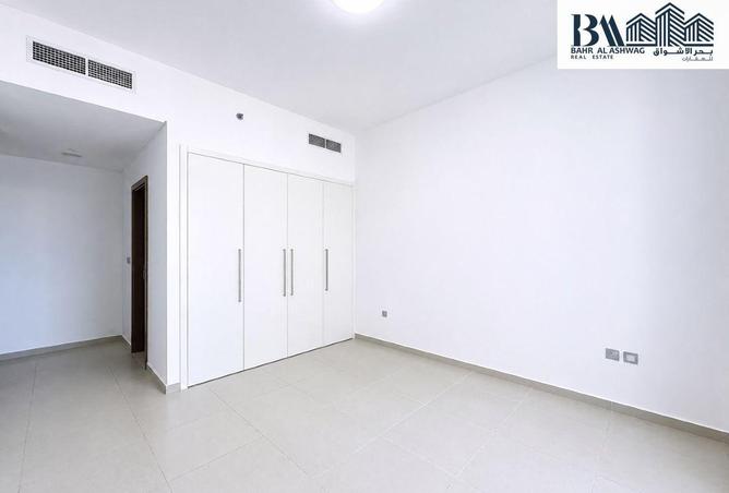 125627989 - Property Image 2