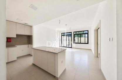 Townhouse - 4 Bedrooms - 5 Bathrooms for rent in Noor Townhouses - Town Square - Dubai