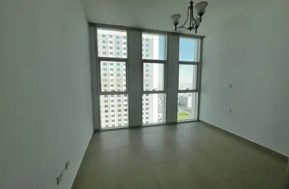 شقة - 2 غرف نوم - 2 حمامات للايجار في لؤلؤة المجاز - المجاز 2 - المجاز - الشارقة