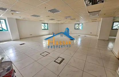 مكتب - استوديو - 1 حمام للايجار في شارع عمار بن ياسر - القاسمية - الشارقة