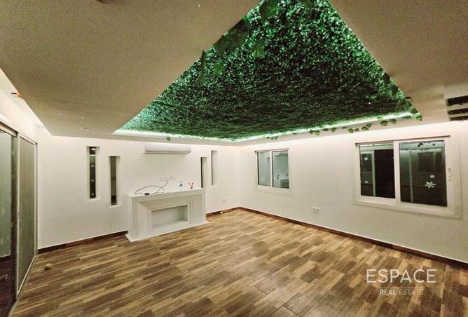 93994013 - Property Image 2