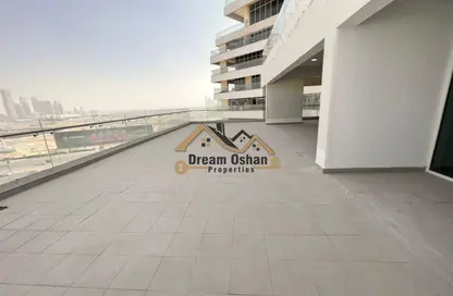 شقة - 2 غرف نوم - 3 حمامات للايجار في عزيزي عالية - الجداف - دبي