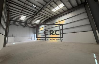 Warehouse - Studio for rent in Dubai Investment Park 1 (DIP 1) - Dubai Investment Park (DIP) - Dubai