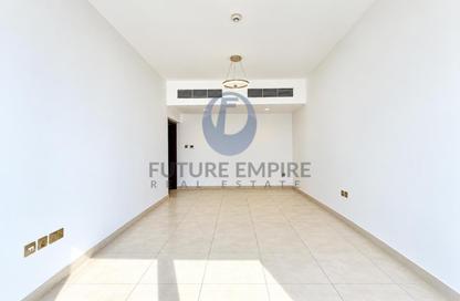 Apartment - 1 - 2 for rent in Al Fahad 9 Building - Jumeirah Garden City - Al Satwa - Dubai