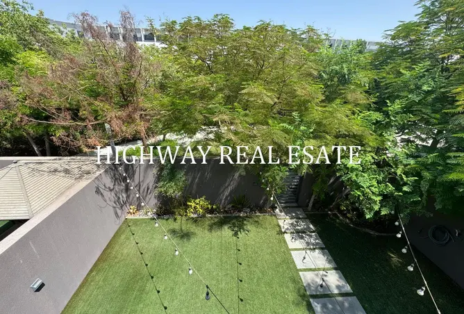 163700398 - Property Image 2