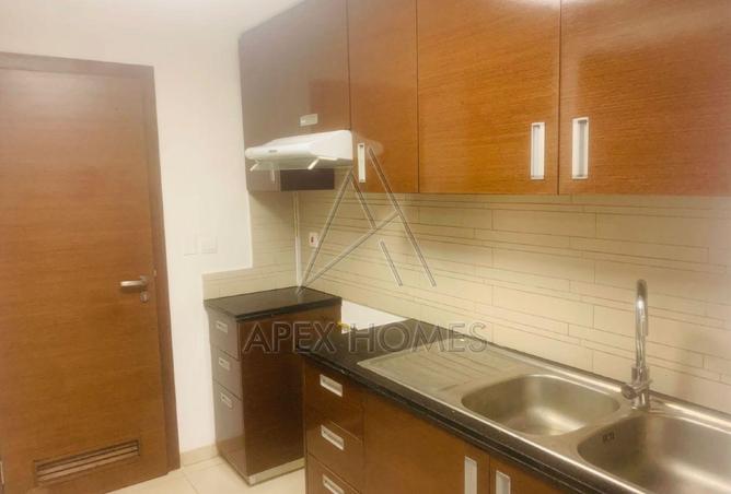 100395221 - Property Image 2