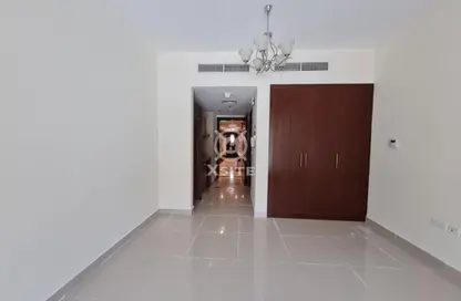 Apartment - 1 Bathroom for rent in Roxana Residence D - Roxana Residences - District 12 - Jumeirah Village Circle - Dubai