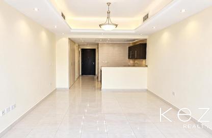 Apartment - Studio - 1 for rent in Al Waleed Paradise - JLT Cluster R - Jumeirah Lake Towers - Dubai