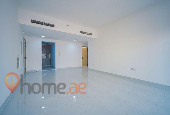 112310200 - Property Image 2